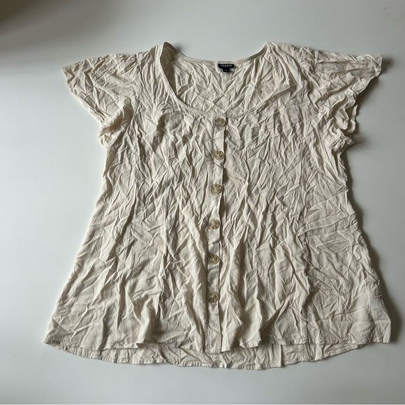 Torrid Cream Buttoned Relaxed Blouse - Picture 8 of 10